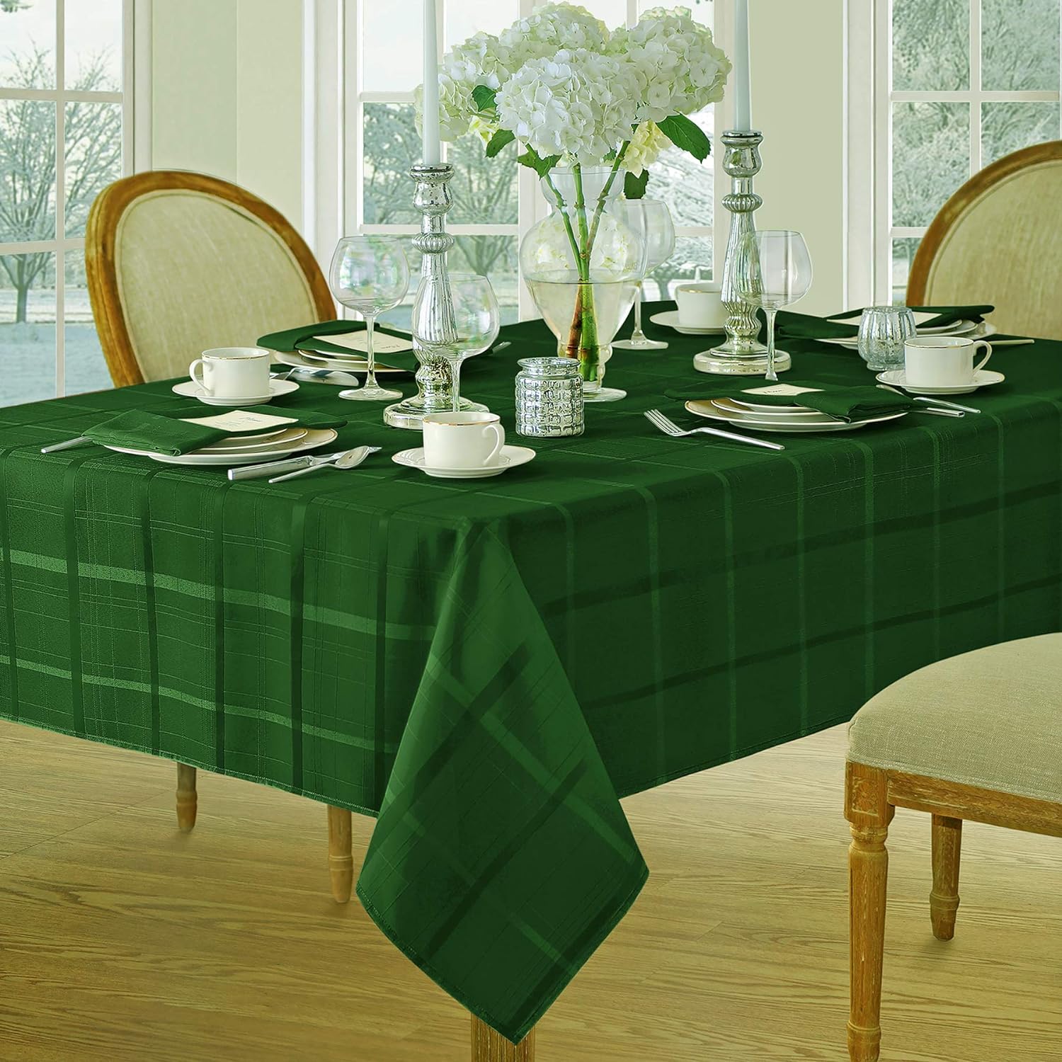 8-16.jpg Newbridge Elegance Plaid Christmas Fabric Tablecloth, 100% Polyester - Image 1